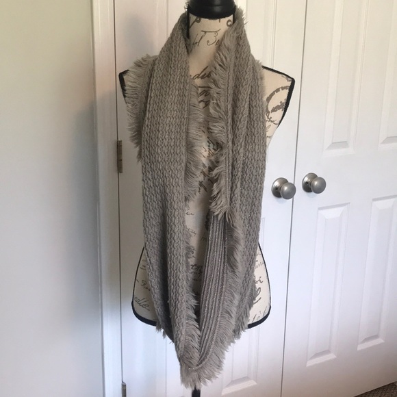❌SOLD❌Host Pick🎉NWT Infinity Scarf - Picture 4 of 5